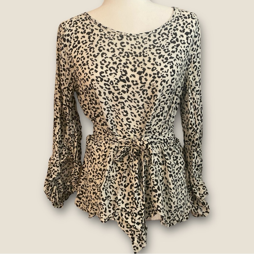Oddi blouse size S.